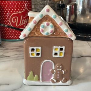 Huntington Home Wax Warmer Christmas House Gingerbread